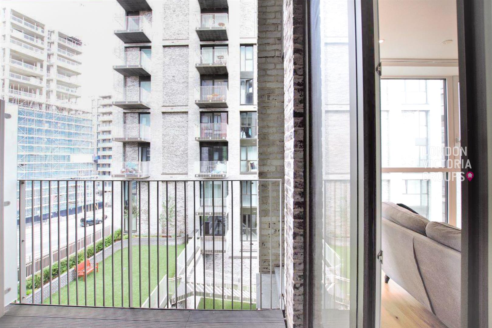 5 Caxton Street North, London